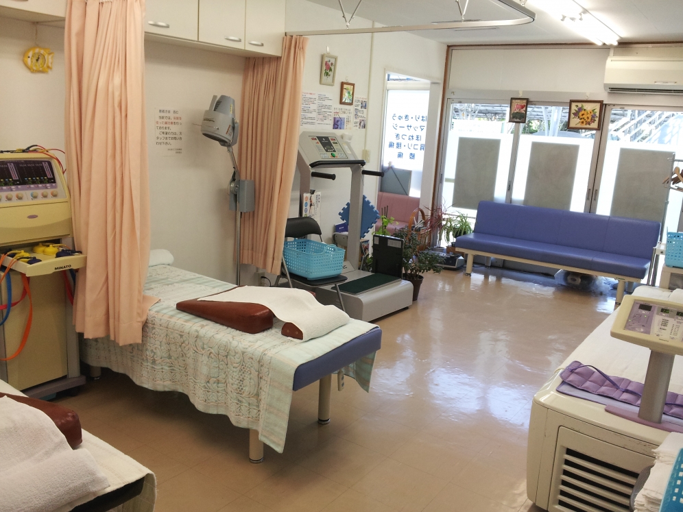 安心堂三丁目接骨院　院内